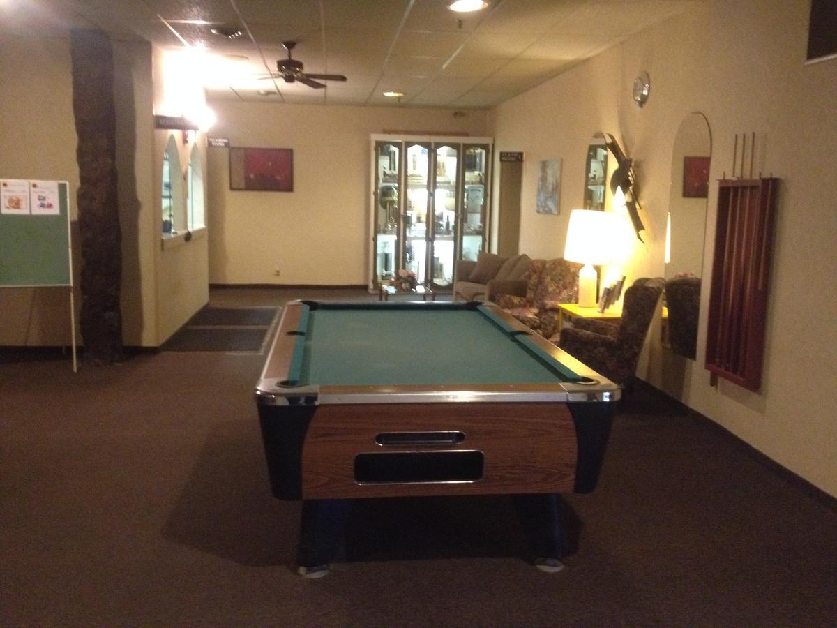 Classic Motor Inn Melville Экстерьер фото