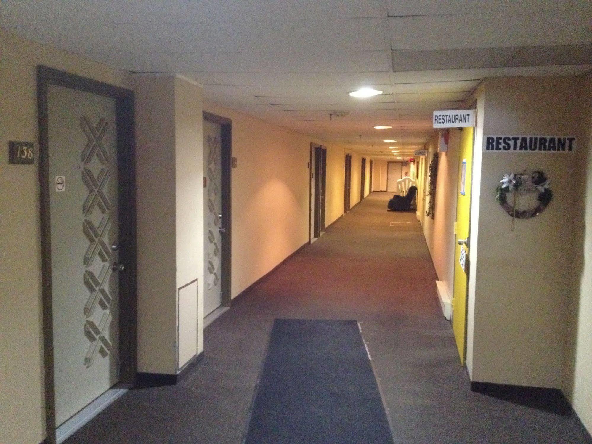 Classic Motor Inn Melville Экстерьер фото